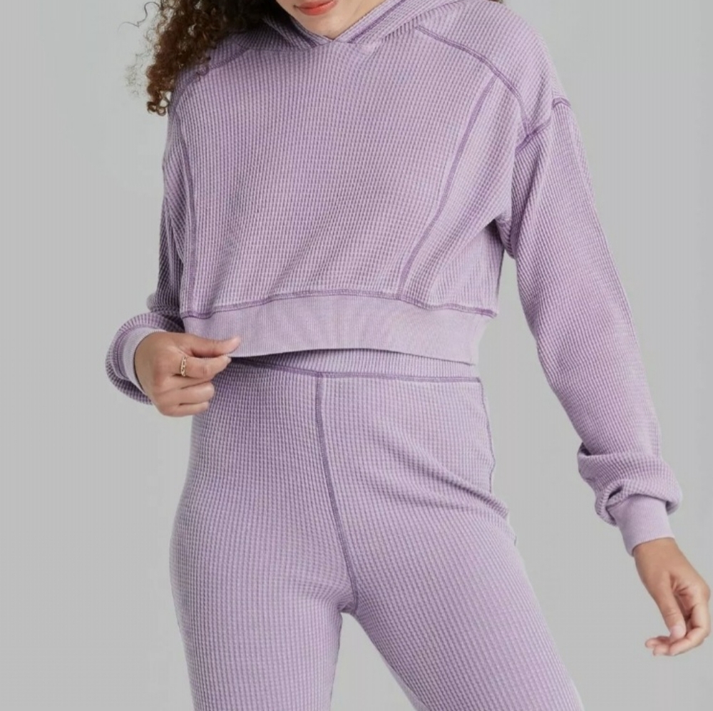 Wild Fable Women Hood Crop Top & Pant Lounge Set - Picture 2 of 7